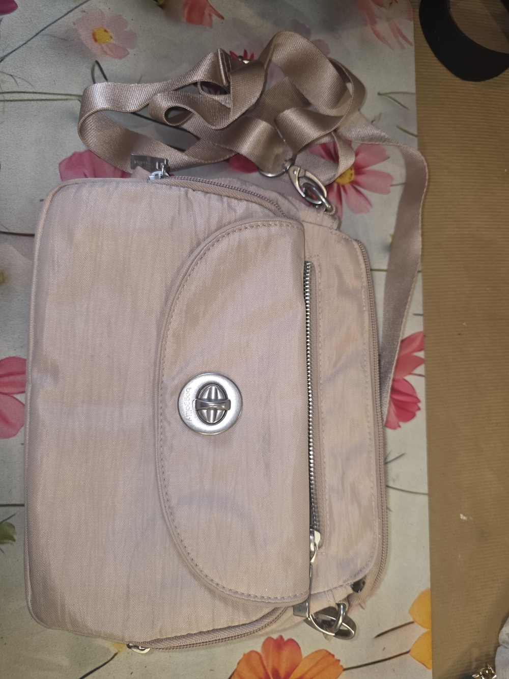 Baggallini Pale Pink Crossbody with Silver Turn-Lock